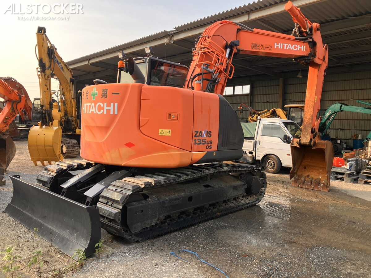 ユエン 日立建機 ZX135USOS-5B 油圧ショベル（ユンボ） 2014Y 3819H