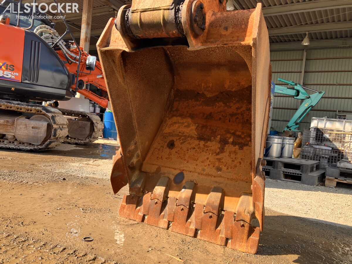 コンクリート　ボールクラッシャー　油圧ショベル　ユンボ　油圧 後方超小旋回型油圧ショベル オフセットブーム仕様機ZX135USOS-7