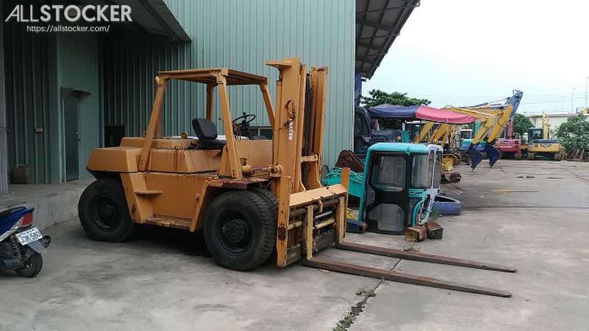 Komatsu Forklifts Y H Used Construction Equipment Vehicles And Farm Machinery For Sale Allstocker
