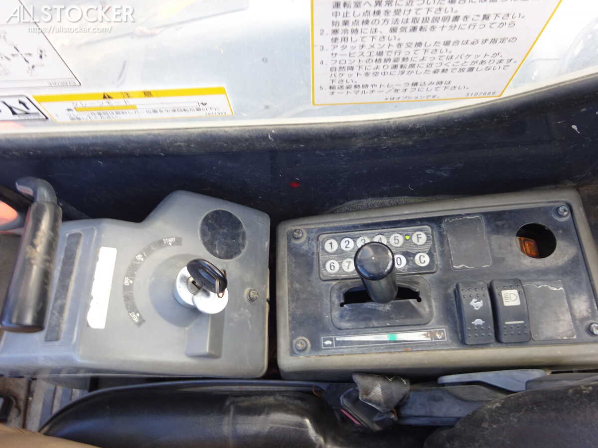 日立建機 ZX30UR-3 ミニ油圧ショベル 2012Y 3047H 兵庫県 | 中古建設
